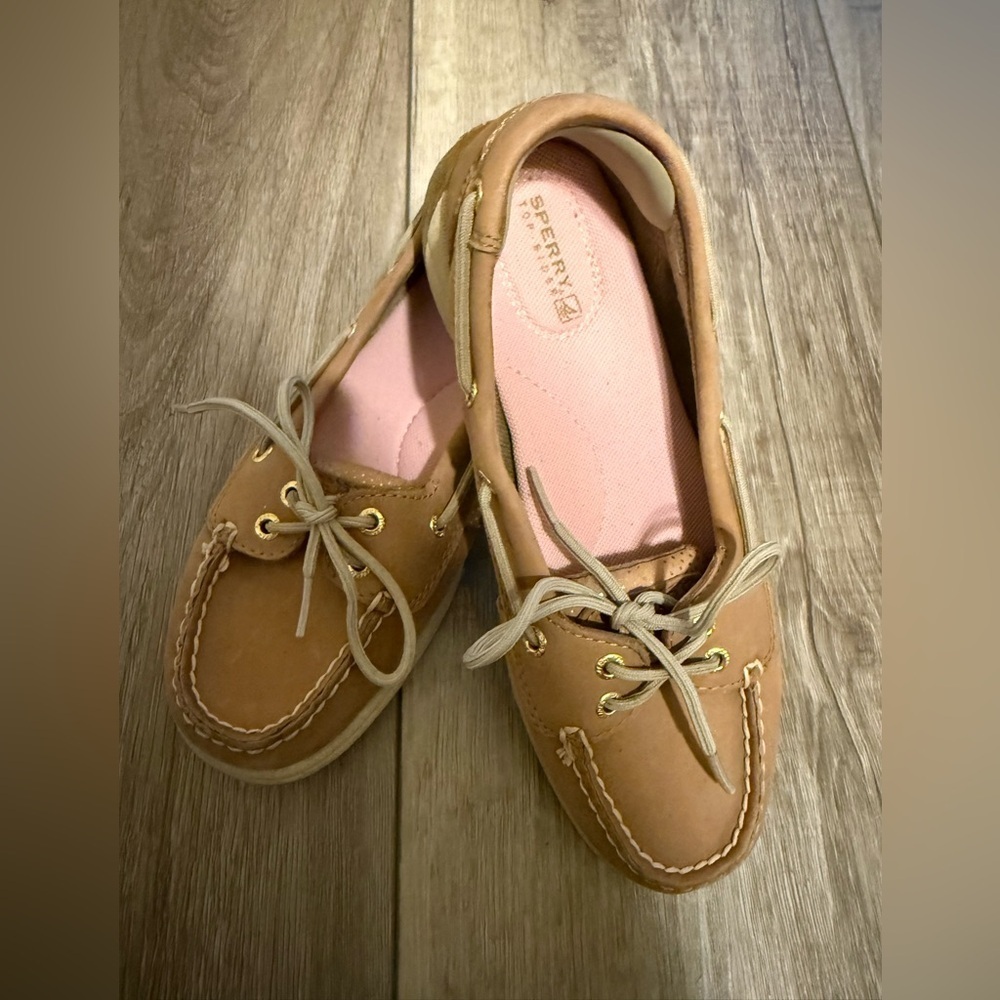 Sperry Light Brown Leather Flats